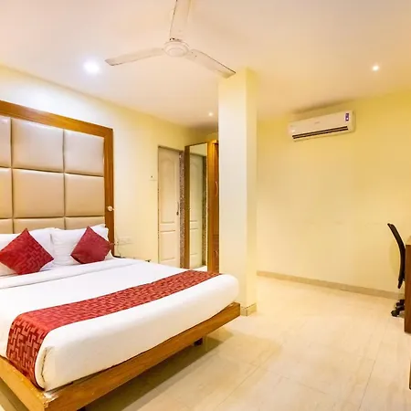 Hotel Apex International Near Mumbai Airport Exterior photo