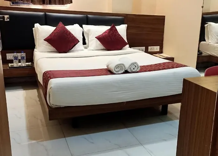 Hotel Apex International Near Mumbai Airport